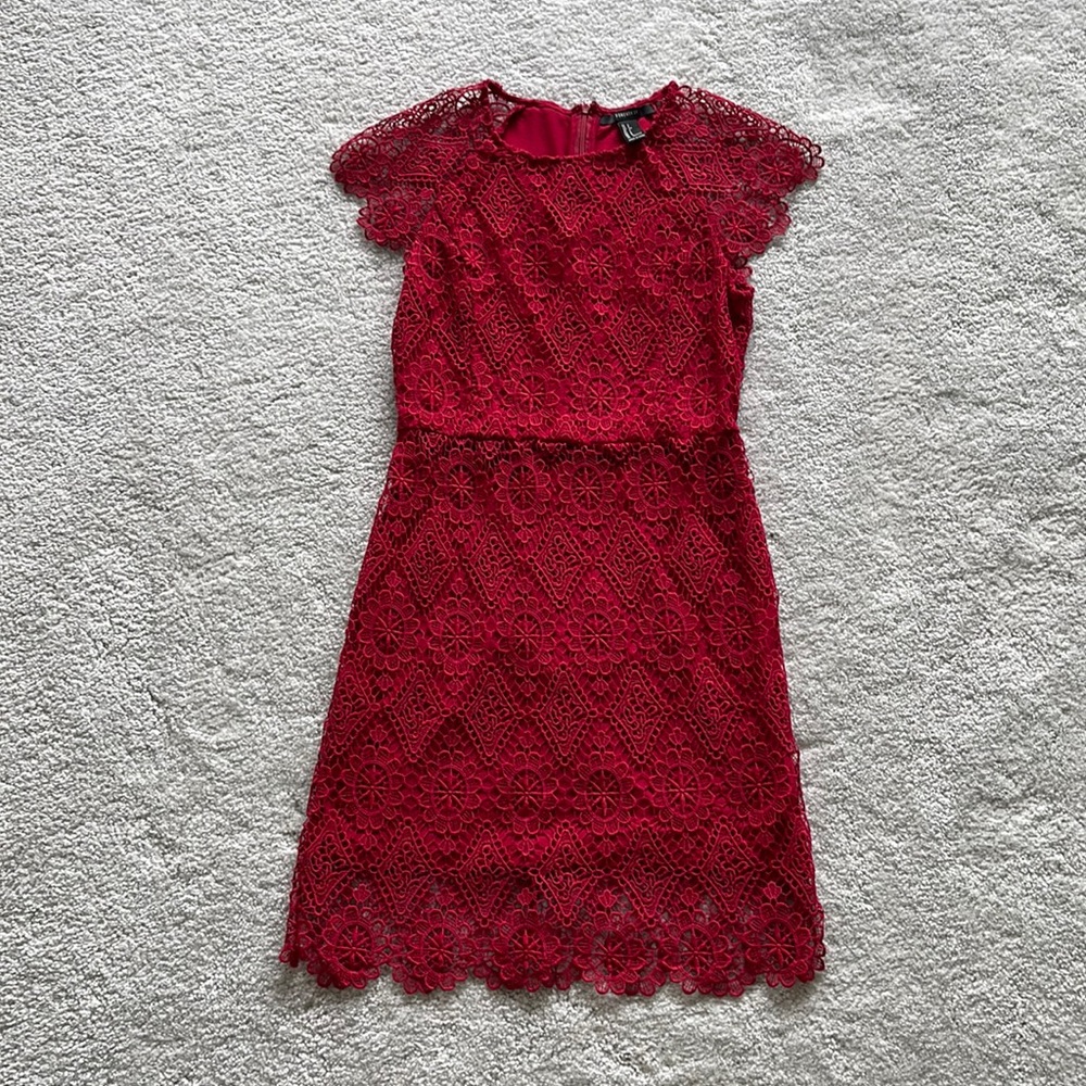 Forever 21 Red Lace Cocktail Party Dress - Size S